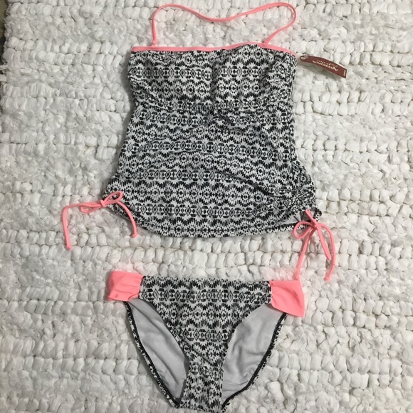 Arizona Jean Company Other - NEW! Arizona blk/wht/coral tankini swimsuit